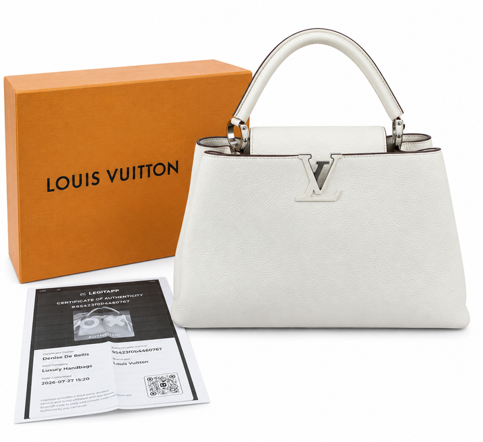 Louis Vuitton Capucines MM in Pelle Taurillon Bianca